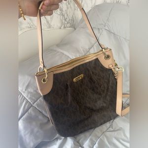 Michael Kors Medium to Large storage space purse and crossbody